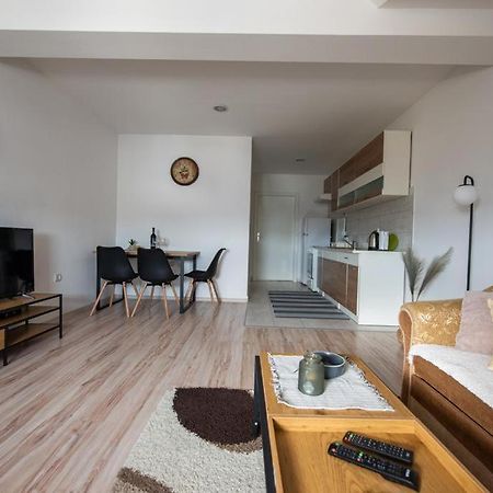 Apartman Luca ليفنو المظهر الخارجي الصورة
