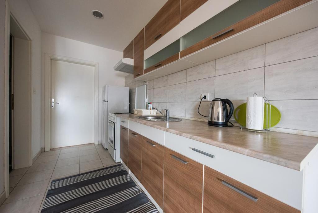 Apartman Luca ليفنو المظهر الخارجي الصورة