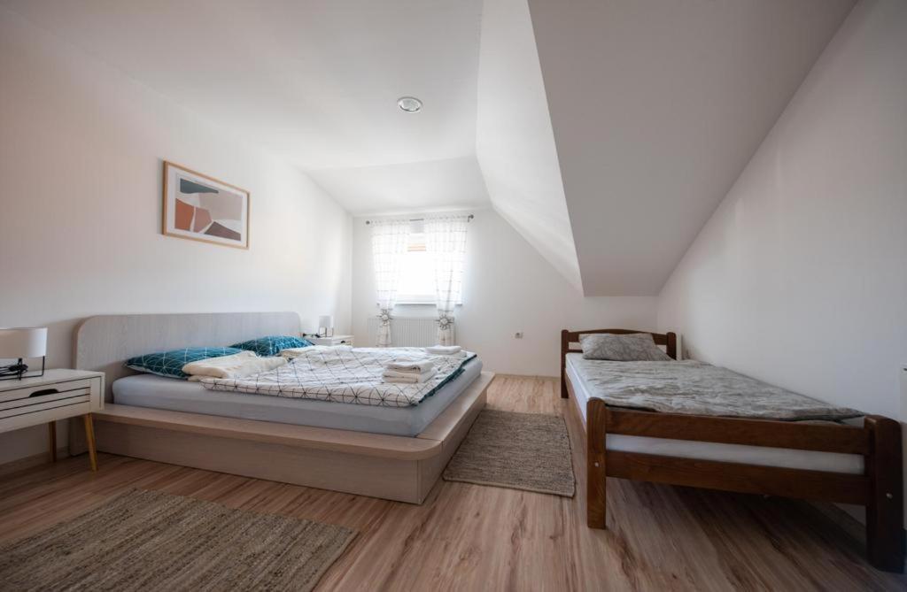Apartman Luca ليفنو المظهر الخارجي الصورة